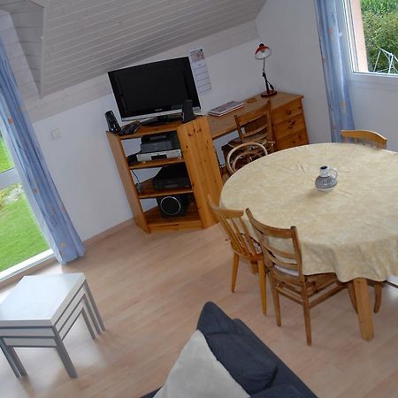 Appartment Aux Lilas Les Geneveys-sur-Coffrane Exterior photo