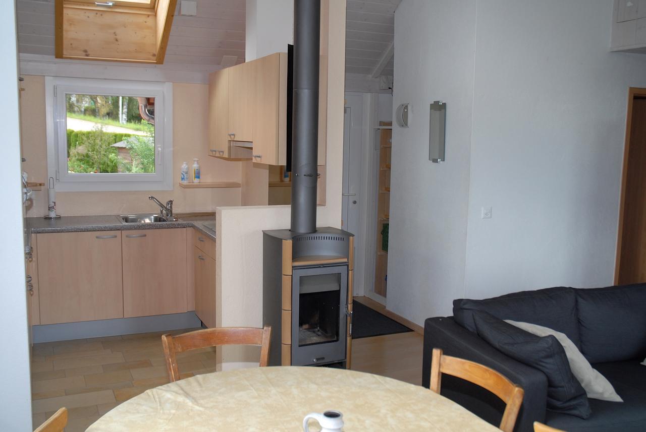 Appartment Aux Lilas Les Geneveys-sur-Coffrane Exterior photo